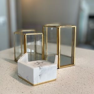 Gold mirrored organizer
